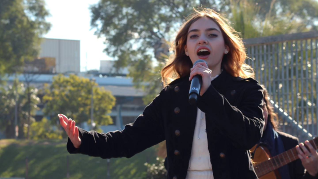 "Gardel es un punto de partida y, al mismo tiempo, un punto de llegada" Valentina Etchebest, cantante